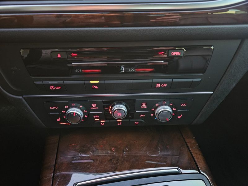 2015 Audi A6 45 TDI Quattro C7 photo 13
