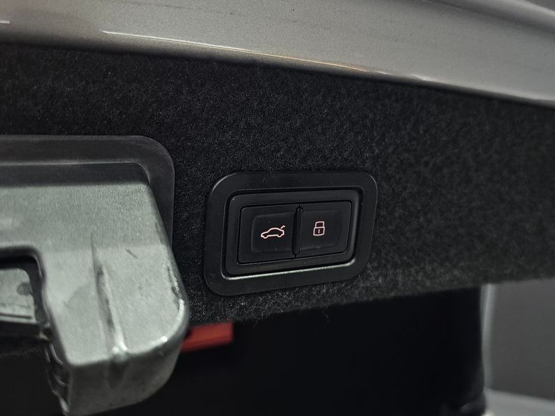 2016 Audi A6 55 TDI Quattro Premium C7 photo 15