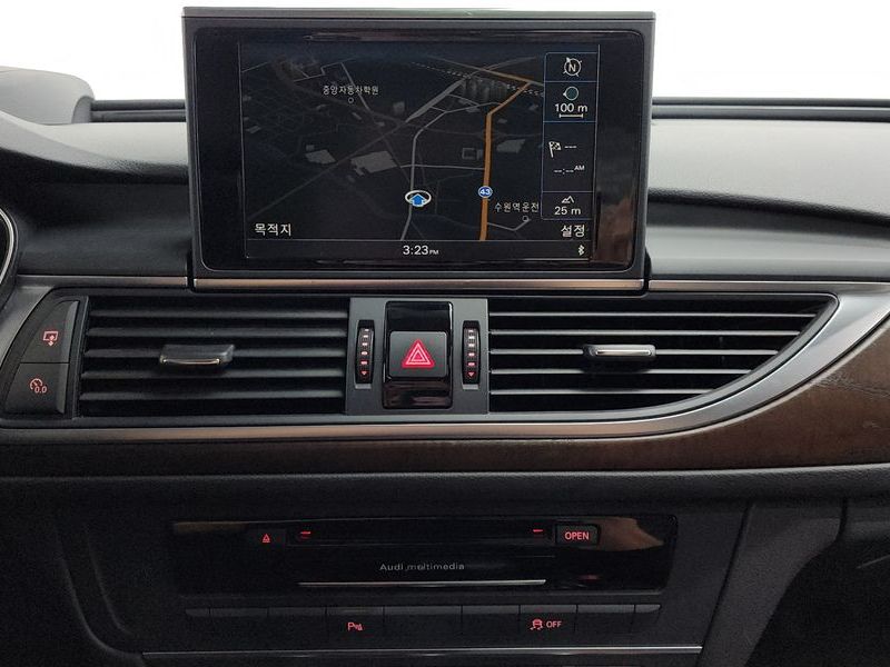 2015 Audi A6 40 TFSI Quattro Dynamic C7 photo 14