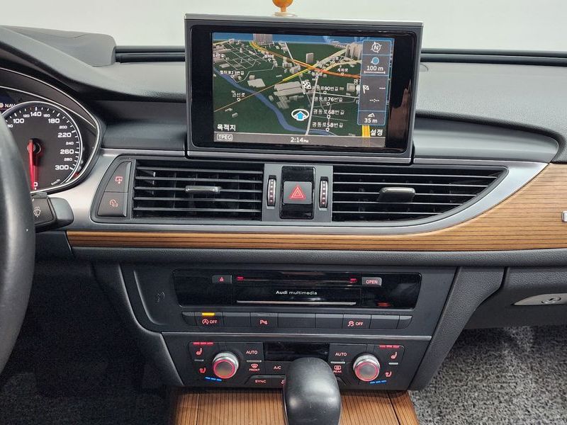 2016 Audi A6 40 TDI Quattro Premium C7 photo 14