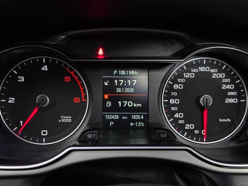 2015 Audi A4 30 TDI Dynamic B8 photo 8
