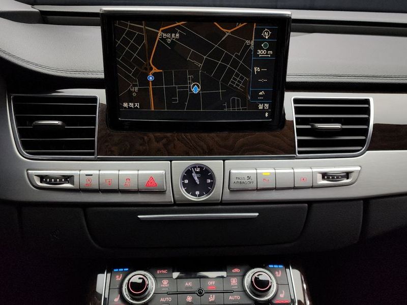 2015 Audi A8 60 TFSI Quattro LWB D4 photo 14