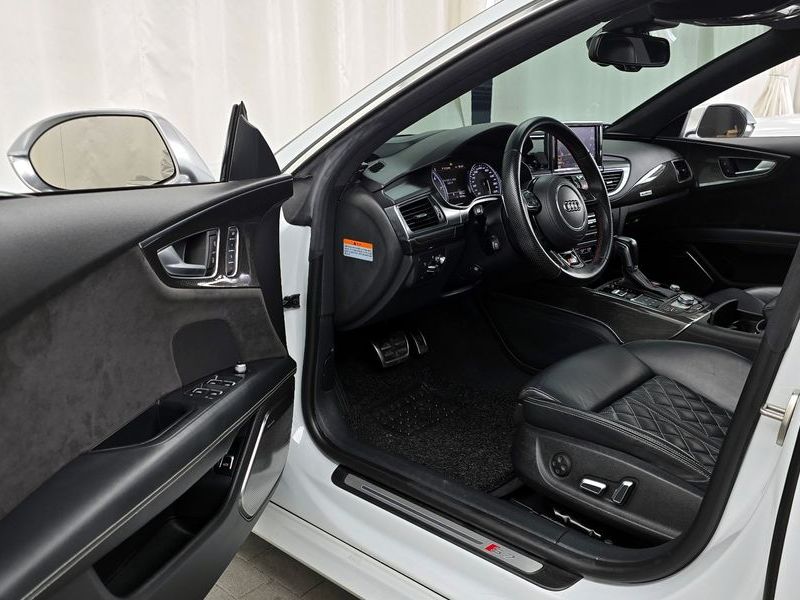 2016 Audi S7 4.0 TFSI quattro 4G photo 10