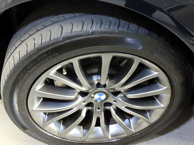 2016 BMW 5 Series 528i M Aero Dynamic photo 20