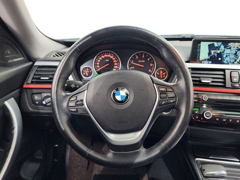 2015 BMW 3 Series GT 320d xDrive photo 13