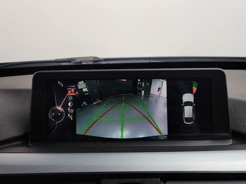 2015 BMW 3 Series GT 320d xDrive photo 14