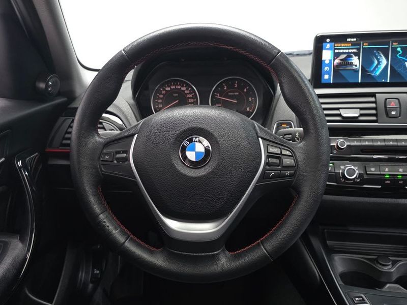 2016 BMW 1시리즈 118d Sport 5Door photo 13