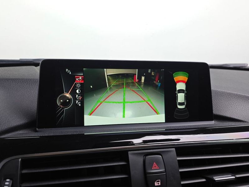 2016 BMW 3 Series 320d photo 15
