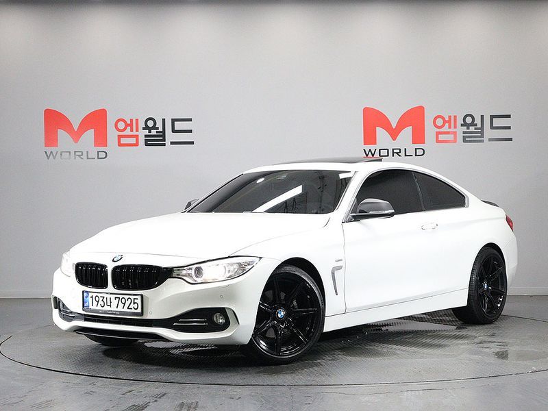 2015 BMW 4 Series 420d Luxury Coupe photo 1