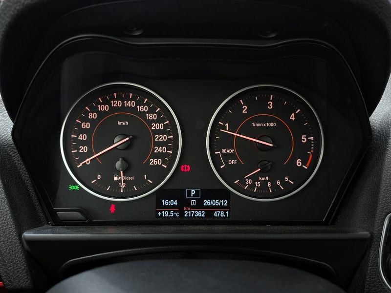 2016 BMW 1시리즈 118d Sport 5Door photo 8