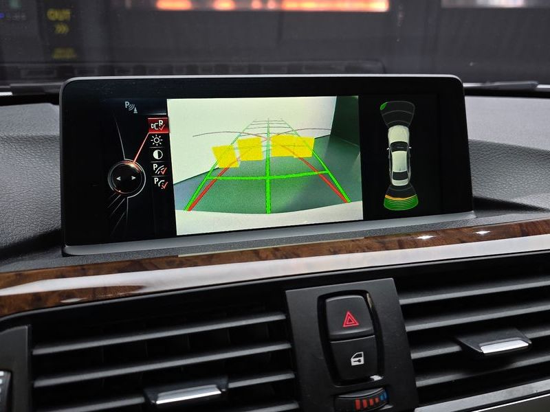 2015 BMW 3 Series 320d photo 15