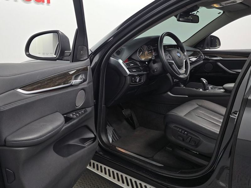 2015 BMW X6 xDrive 30d photo 10