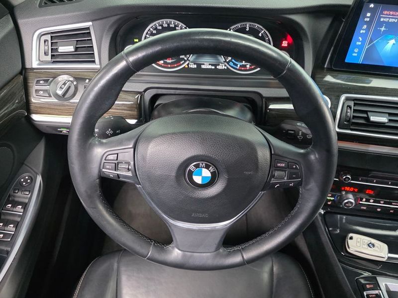 2016 BMW 5 Series GT ED Edition photo 13