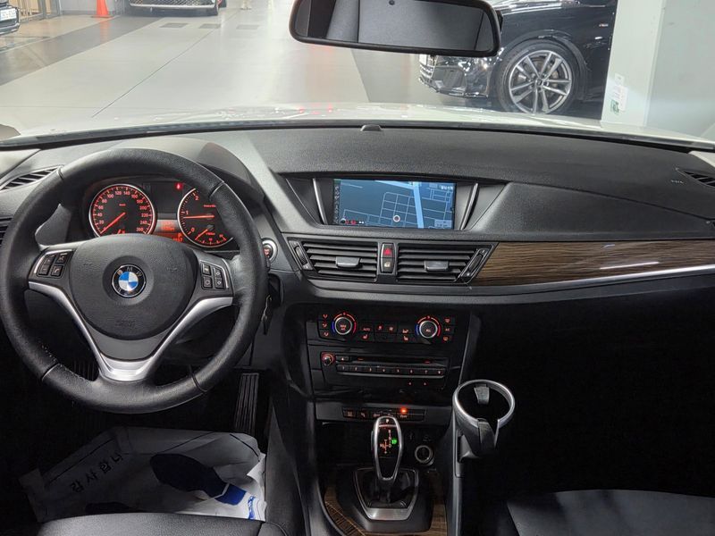 2015 BMW X1 xDrive 18d photo 7