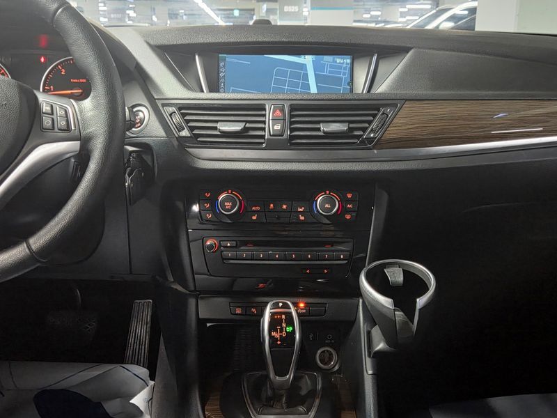 2015 BMW X1 xDrive 18d photo 15