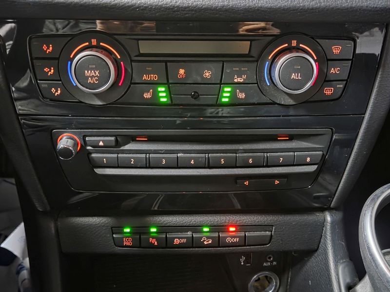 2015 BMW X1 xDrive 18d photo 17
