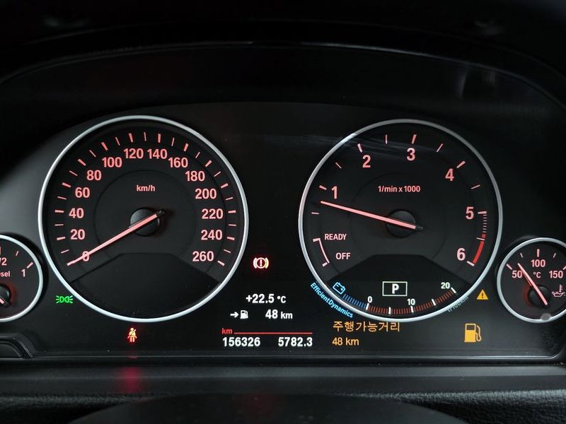 2016 BMW 3 Series 320d photo 8