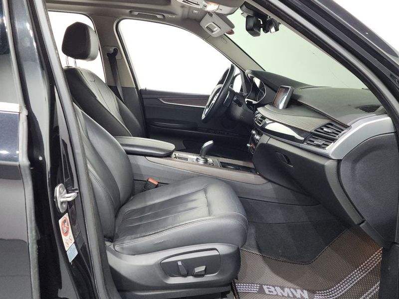 2016 BMW X5 xDrive 30d photo 11