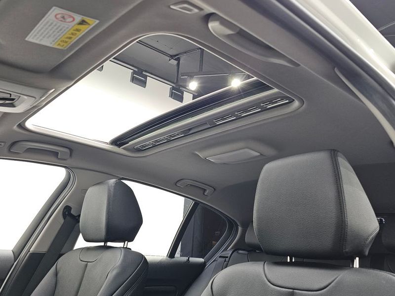 2015 BMW 1시리즈 118d Sport 5Door photo 19