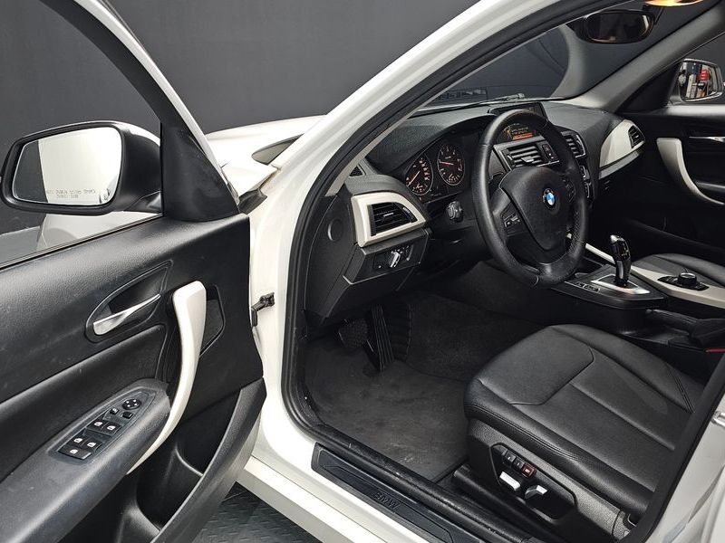 2017 BMW 1시리즈 118d JOY 5DOOR photo 11