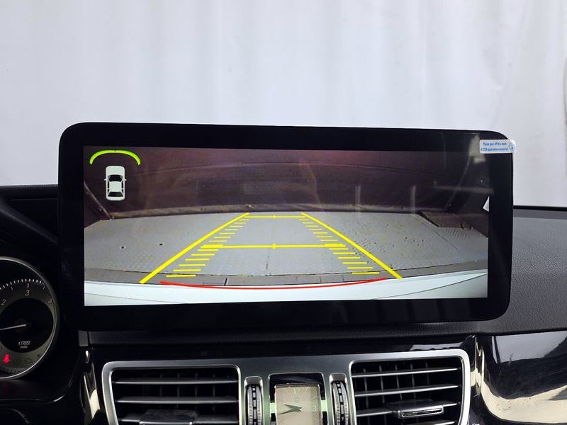 2016 Mercedes-Benz E-Class E220 Bluetec Avantgarde photo 15