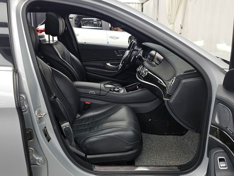 2015 Mercedes-Benz S-Class S400L 4MATIC photo 11