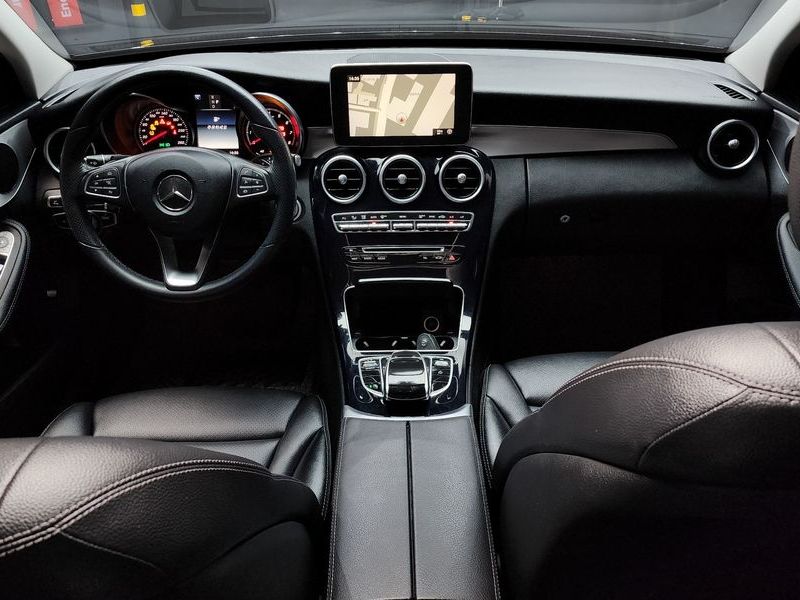 2017 Mercedes-Benz C-Class C200 Avantgarde photo 7