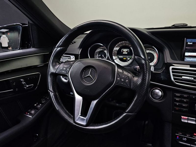 2015 Mercedes-Benz E-Class E220 Bluetec Avantgarde Sport photo 13