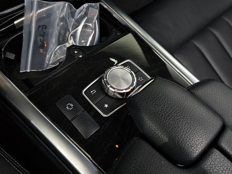 2015 Mercedes-Benz E-Class E220 Bluetec Avantgarde Sport photo 18