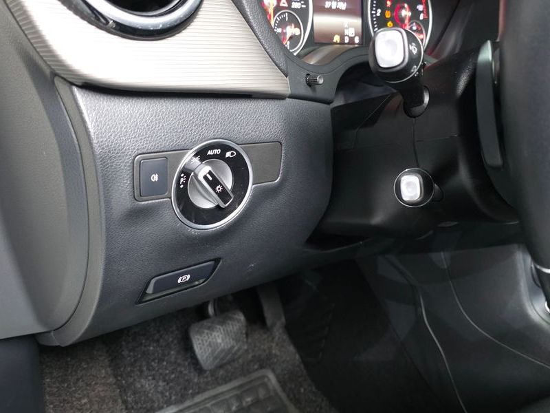 2016 Mercedes-Benz B-클래스 W246 B200 d photo 14
