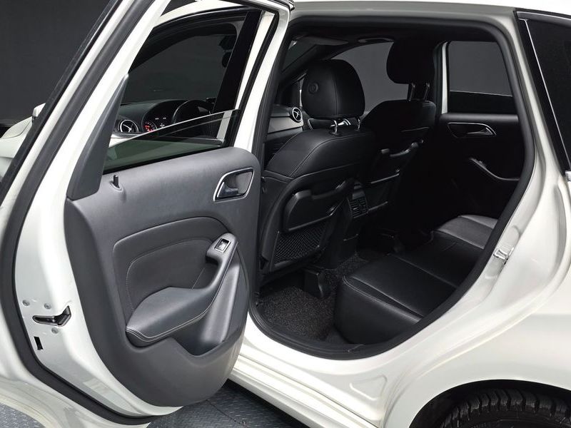 2016 Mercedes-Benz B-클래스 W246 B200 d photo 26