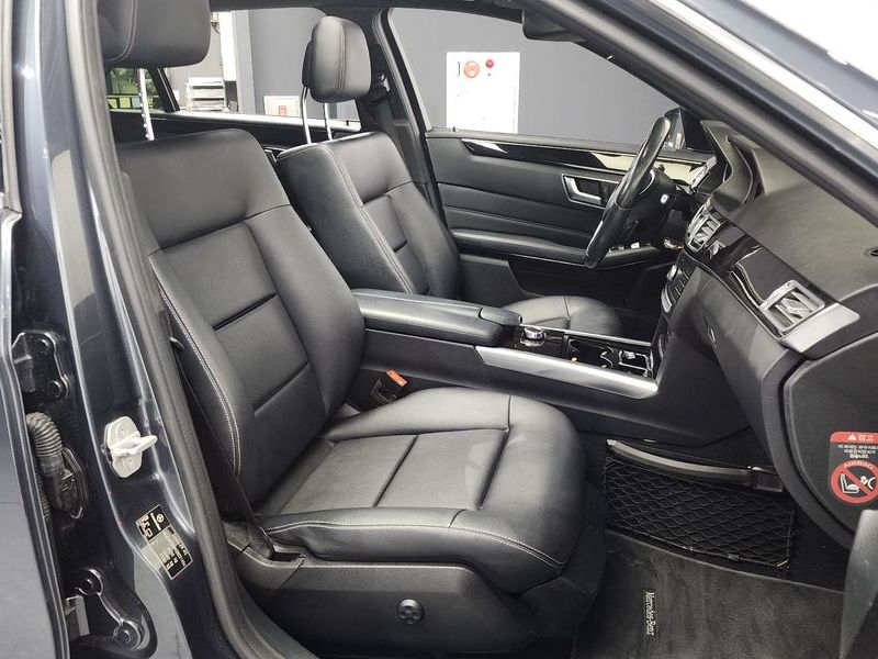 2016 Mercedes-Benz E-Class E200 Avantgarde photo 11