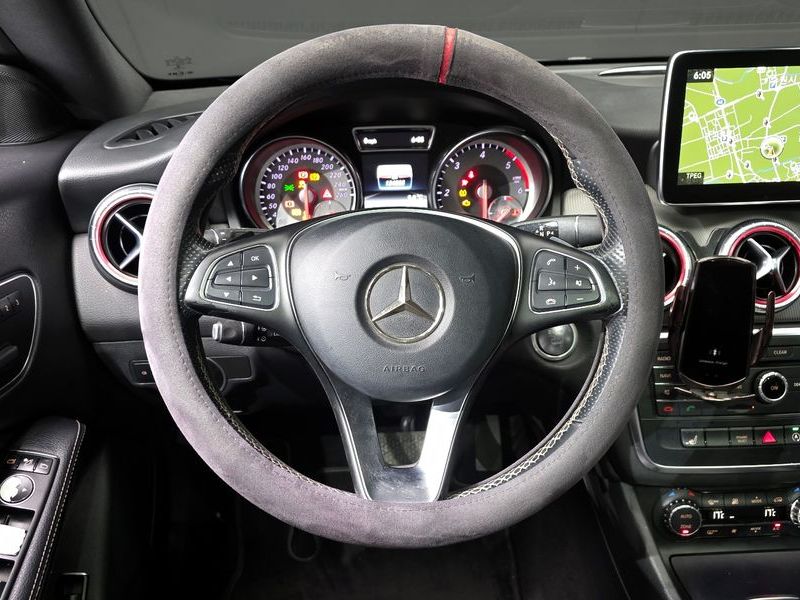 2016 Mercedes-Benz A-Class CLA200 d photo 13