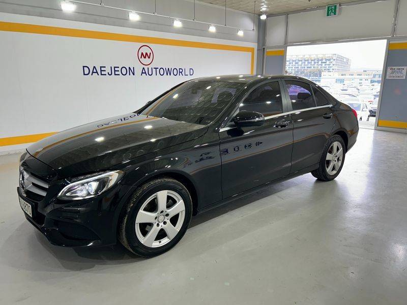 2016 Mercedes-Benz C-Class C200 d photo 1