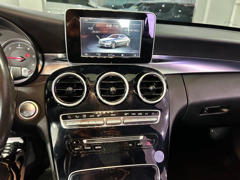 2016 Mercedes-Benz C-Class C200 d photo 15