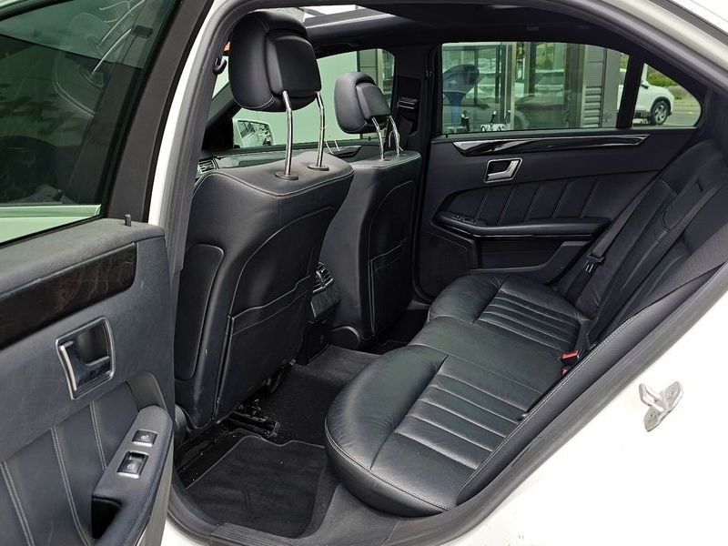2015 Mercedes-Benz E-Class E300 Avangard photo 11
