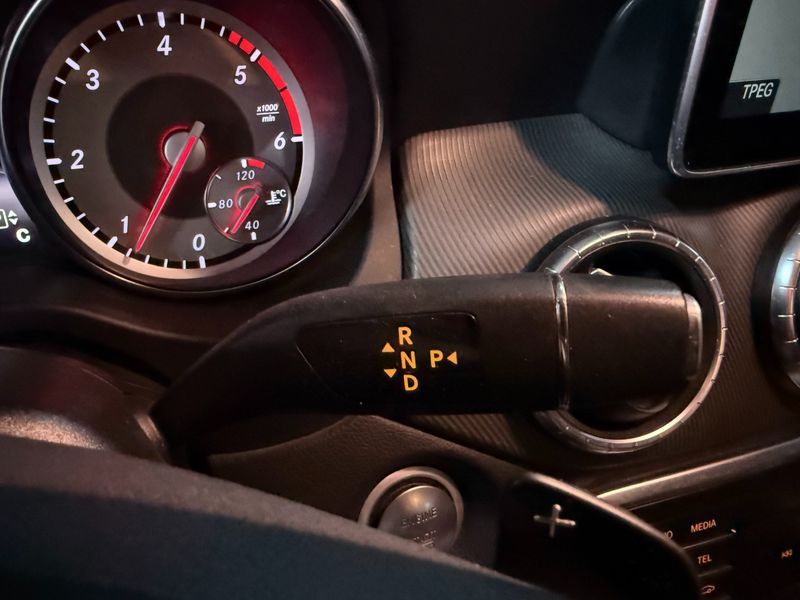 2016 Mercedes-Benz A-Class CLA200 d photo 9