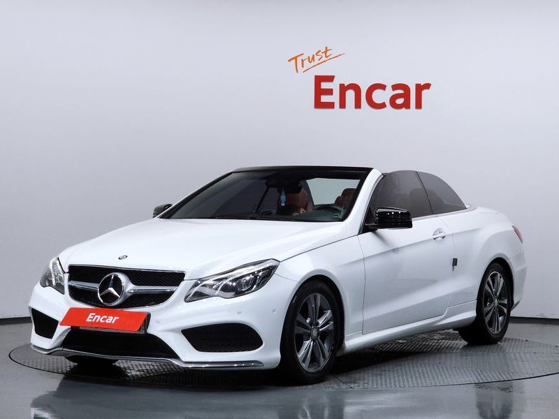 2016 Mercedes-Benz E-Class E200 Cabriolet photo 1