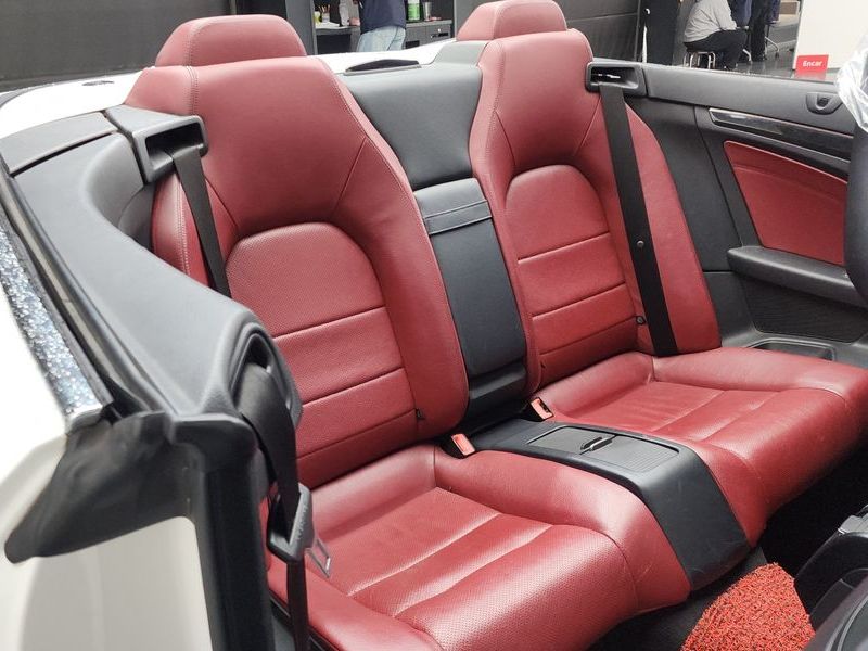2016 Mercedes-Benz E-Class E200 Cabriolet photo 11