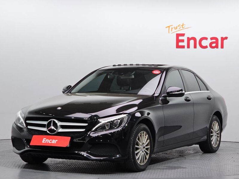 2015 Mercedes-Benz C-Class C200 photo 1
