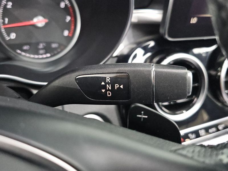 2015 Mercedes-Benz C-Class C200 photo 9