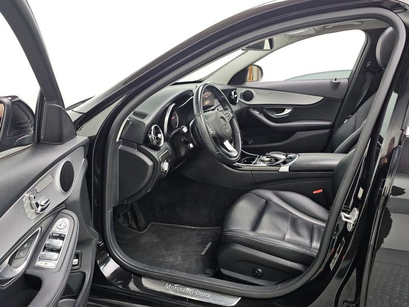 2015 Mercedes-Benz C-Class C200 photo 10