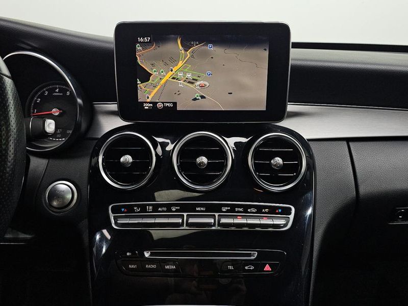 2015 Mercedes-Benz C-Class C200 photo 12