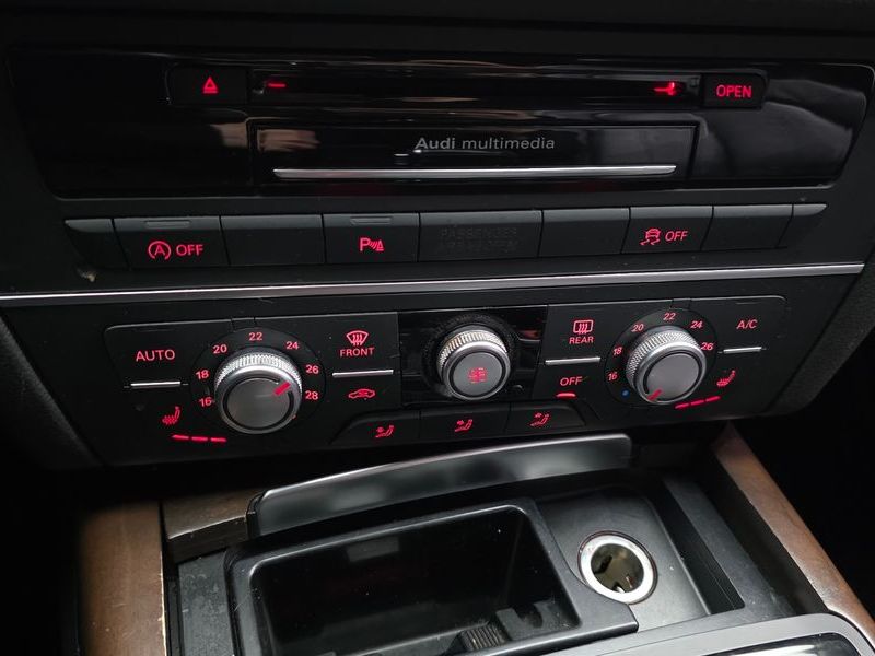 2015 Audi A6 35 TDI Dynamic C7 photo 17