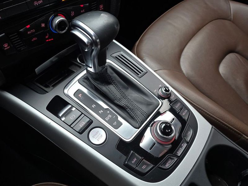 2015 Audi A4 30 TDI Dynamic B8 photo 9