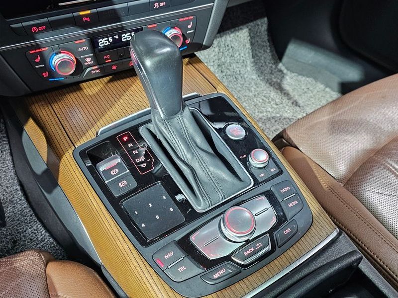 2016 Audi A6 40 TDI Quattro Premium C7 photo 9