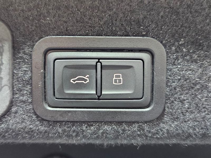2016 Audi A6 40 TDI Quattro Premium C7 photo 20