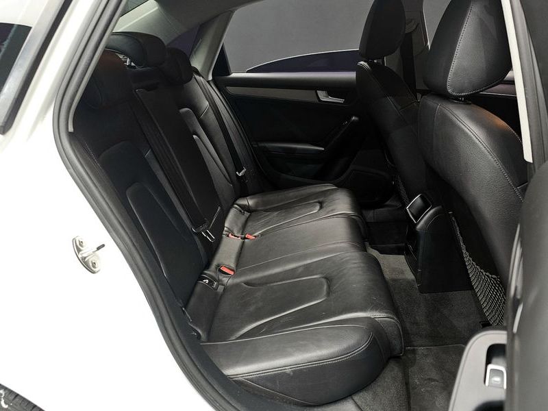 2015 Audi A4 30 TDI B8 photo 12
