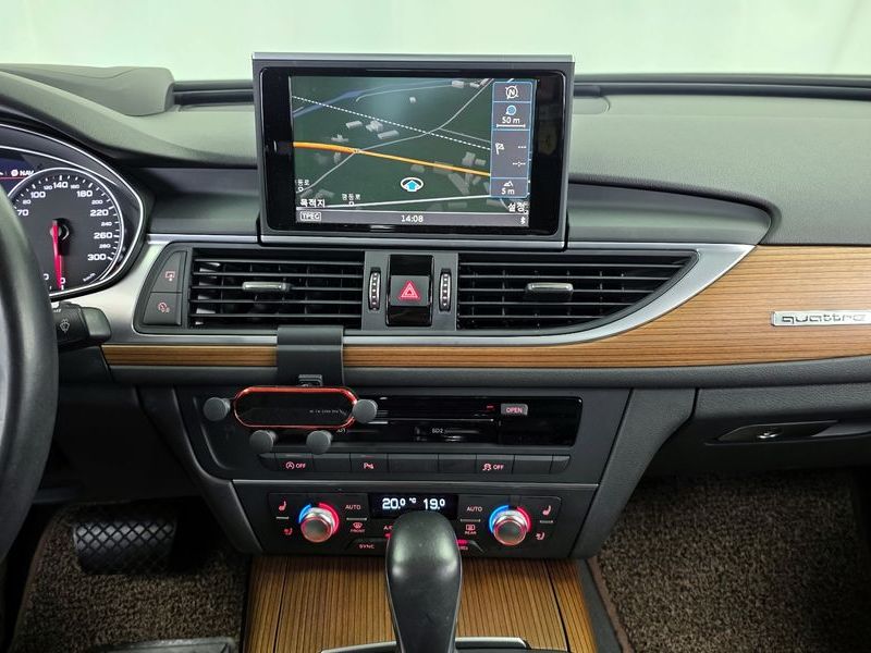 2016 Audi A6 40 TDI Quattro Premium C7 photo 14