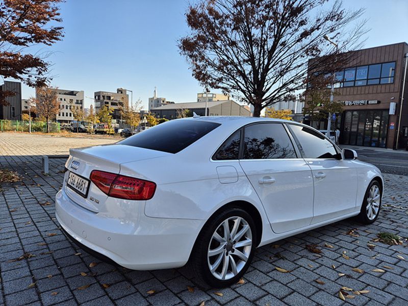 2015 Audi A4 30 TDI B8 photo 7